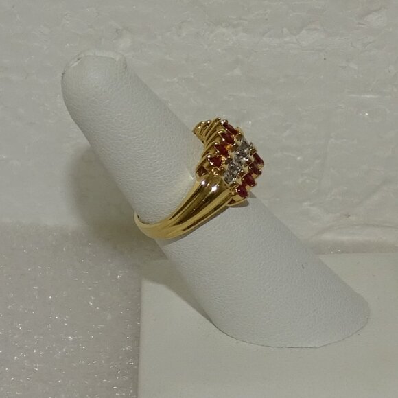 VINTAGE 14K RUBY & DIAMOND RING - Picture 5 of 7